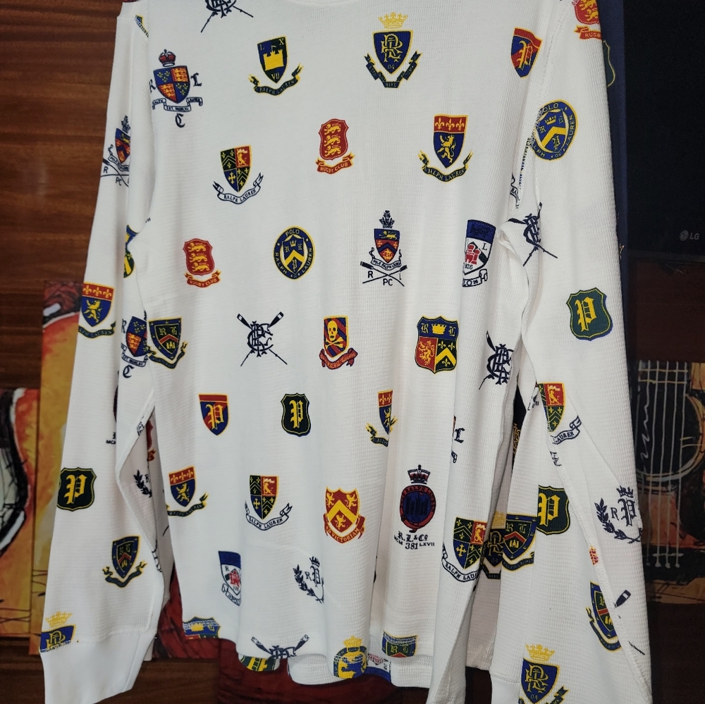 POLO - Picture 2 of 3